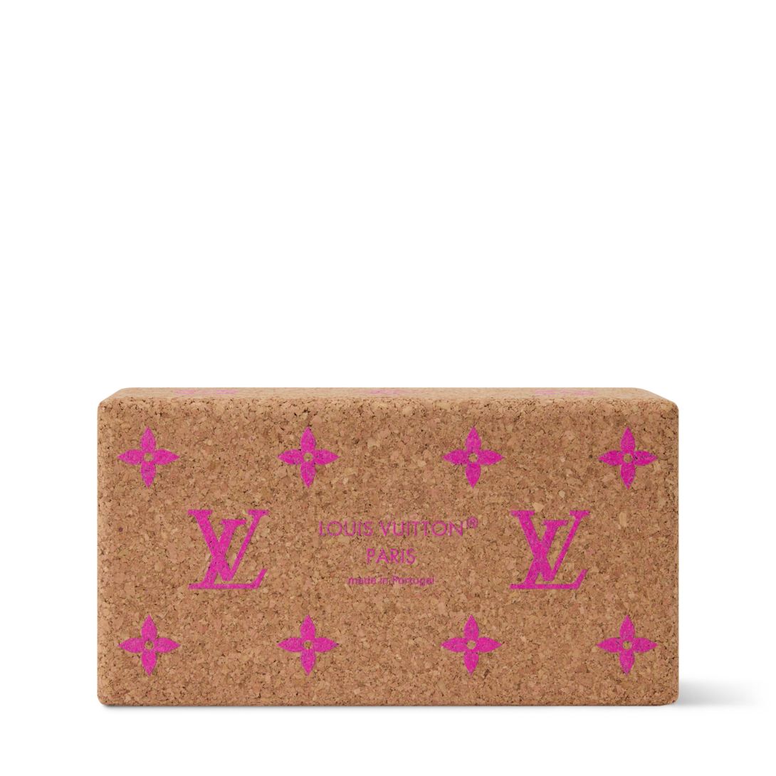 やまにゃん LOUIS VUITTON M00760エラスティックルイーズ Yoga Brick S00 - Trunks, Travel and Home - Sport and Games | LOUIS